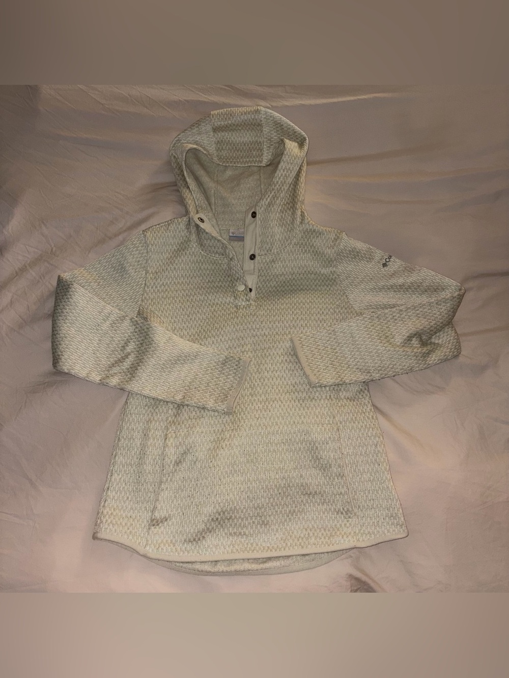 Columbia Sportswear Cream Quarter Button Pattern Hoodie Woman’s size M